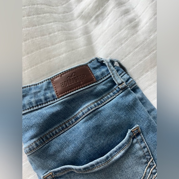 Hollister High Rise Super Skinny Jeans Size 3R (W26) - Picture 6 of 7